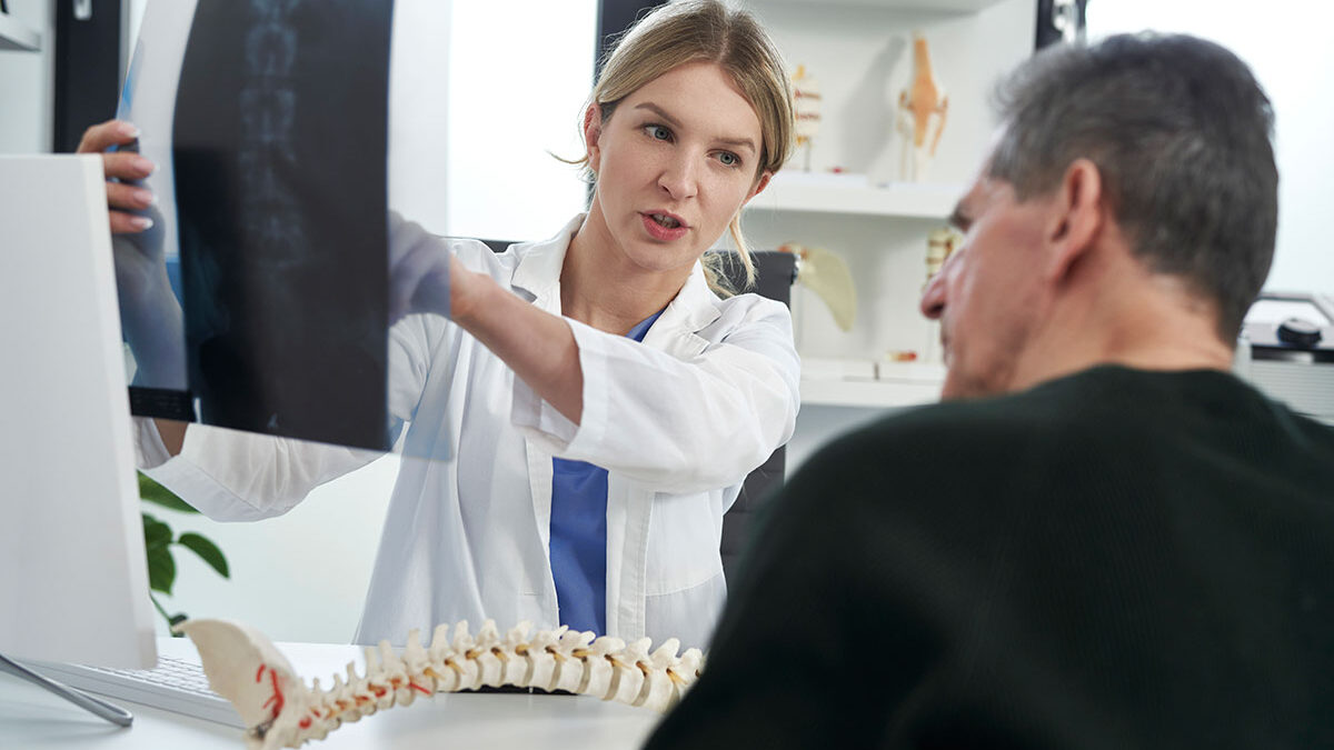 How the Spine Changes as We Age How the Spine Changes as We Age
